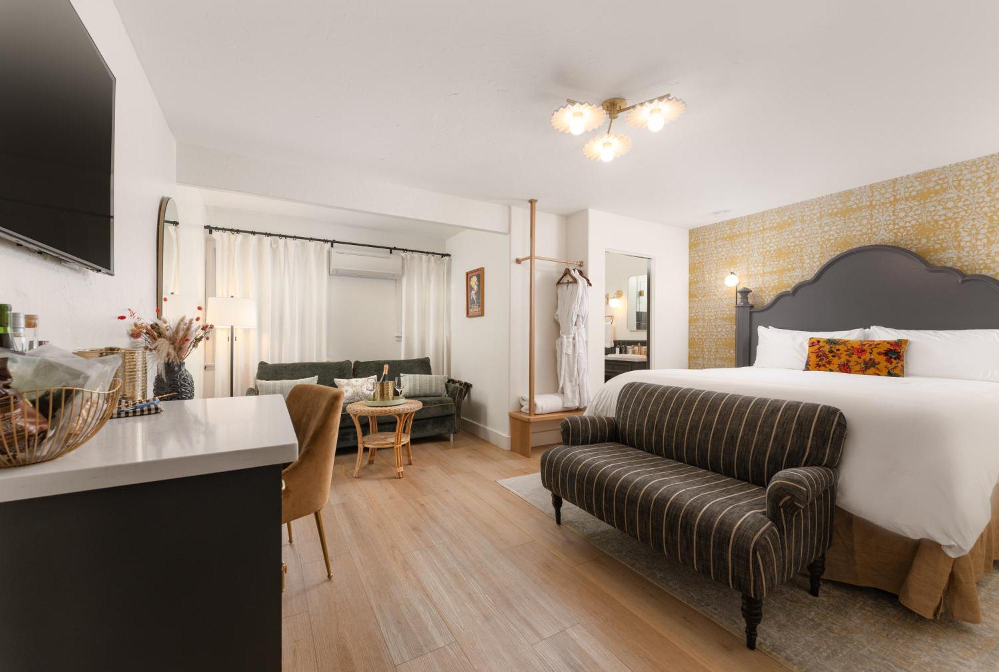 Bed and Breakfast Petit Soleil - Bed, Breakfast And Bar San Luis Obispo Exterior foto