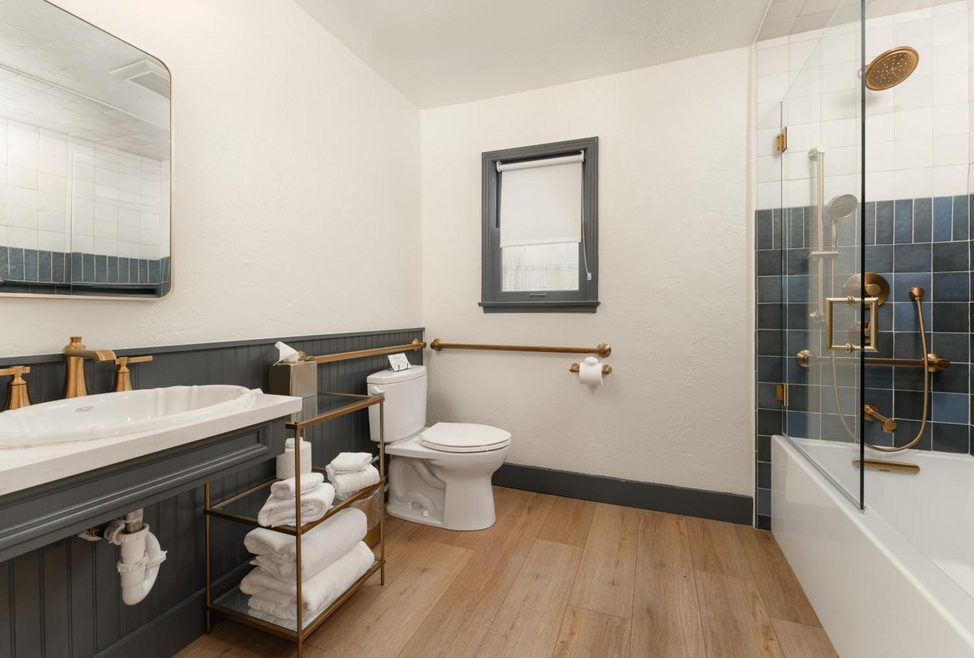 Bed and Breakfast Petit Soleil - Bed, Breakfast And Bar San Luis Obispo Exterior foto